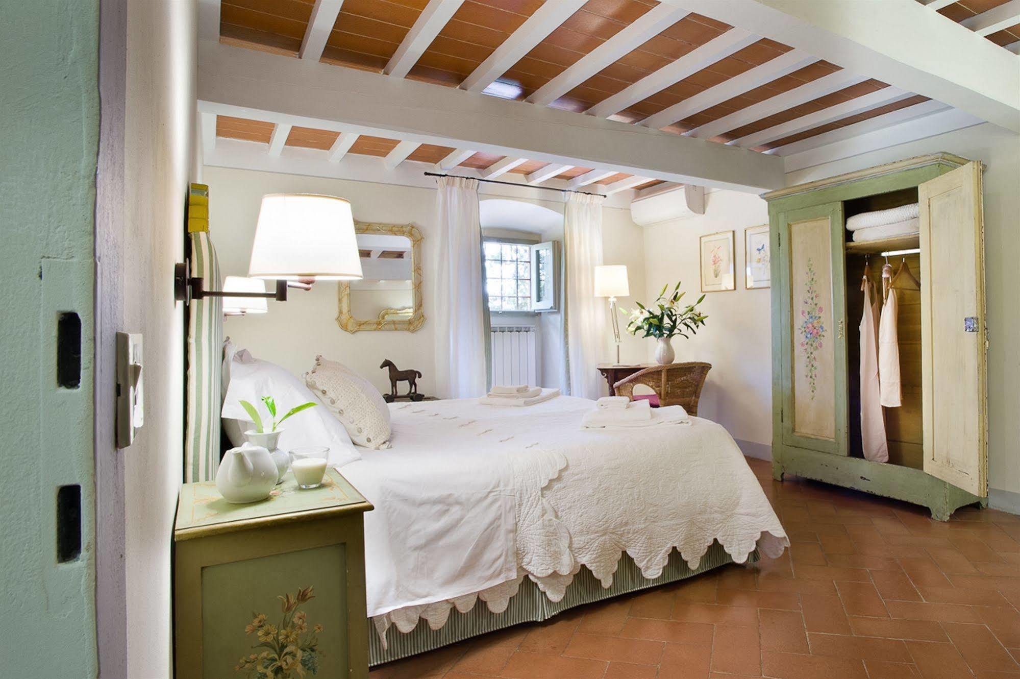 Casavilla Rentals By Torre A Cona Rignano sullʼArno Extérieur photo